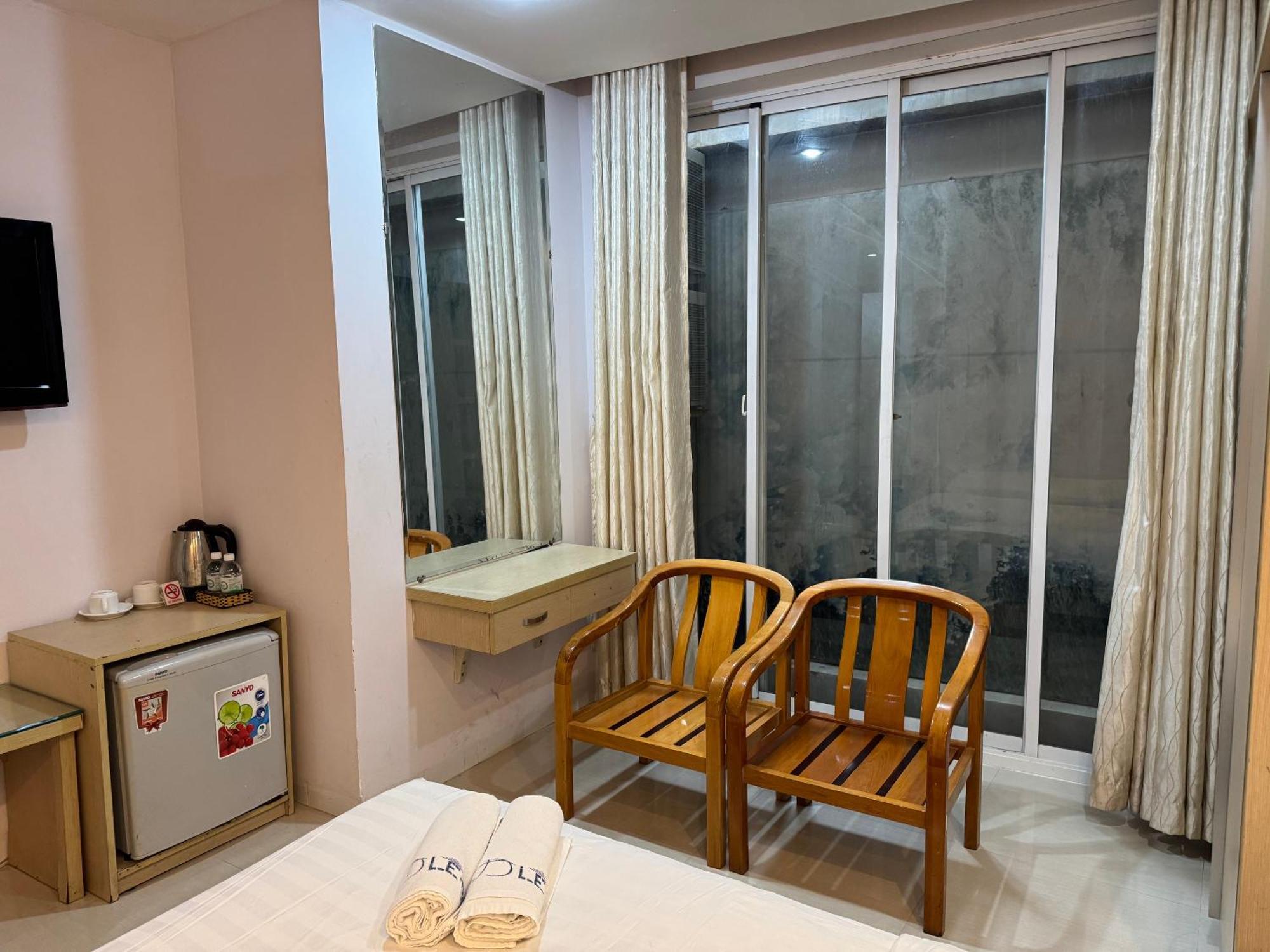 Le Duong Hotel Nha Trang Exterior foto